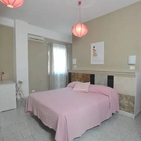 Sweet Two Steps From The Ruins... Bed and Breakfast Πομπηία