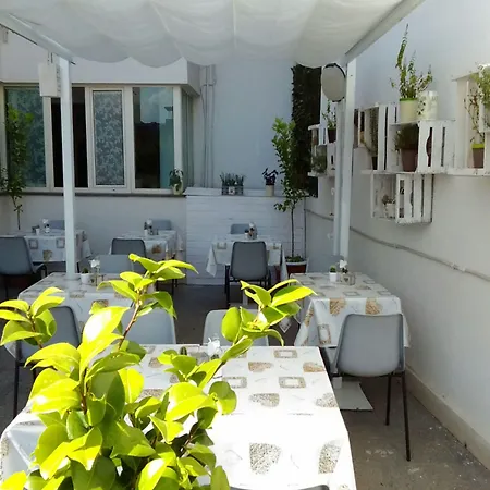 Bed and breakfast Sweet Two Steps From The Ruins... 3*