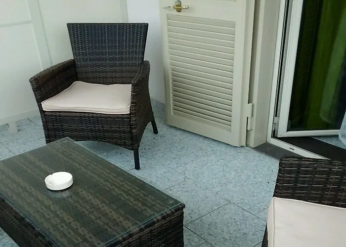 Sweet Two Steps From The Ruins...