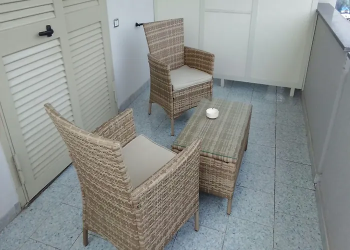 Sweet Two Steps From The Ruins... 3* Pompei