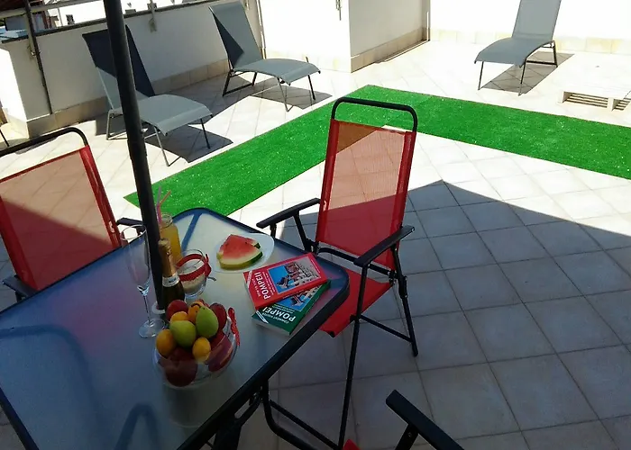 Sweet Two Steps From The Ruins... Bed & Breakfast Pompei