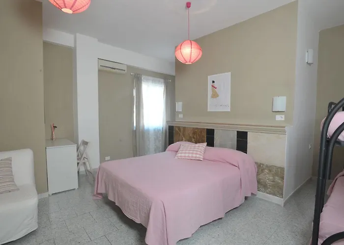 Sweet Two Steps From The Ruins... Bed & Breakfast Pompei