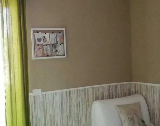 Sweet Two Steps From The Ruins...