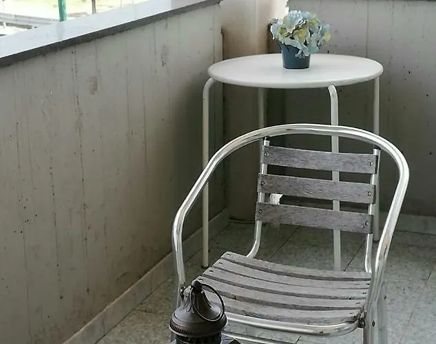 Sweet Two Steps From The Ruins... 3* Pompei