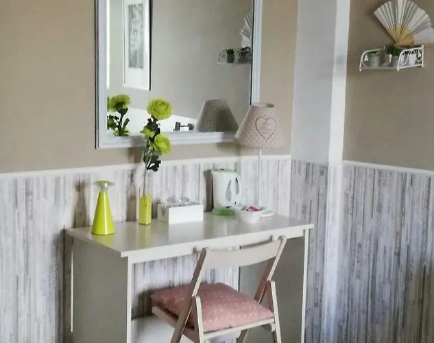 Sweet Two Steps From The Ruins...